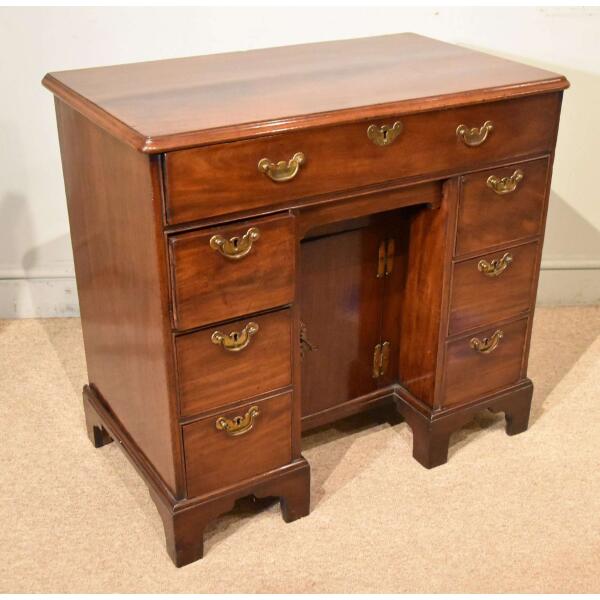 George II Mahogany Kneehole Desk